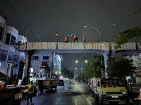 Tata Estetika Kota, Pemko Pekanbaru Kembali Bongkar JPO di Tuanku Tambusai