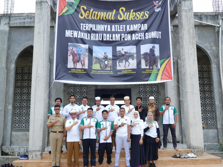Pj Sekda Kampar Ahmad Yuzar Lepas Kontingen Riau untuk PON XXI Cabang Olahraga Ketahanan Berkuda 60 KM di Ponpes Alkarim Islamic School