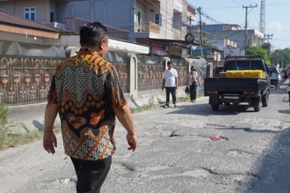 Pemkot Pekanbaru Minta Bantu Pemprov Riau Perbaiki 5 Ruas Jalan