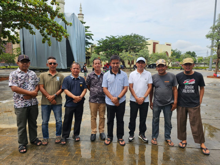 Pj Sekda Kampar meninjau langsung lokasi untuk menetapkan tempat pelaksanaan shalat Idul Adha 1445 H.