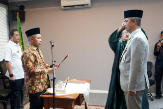Gubernur Riau Abdul Wahid Lantik M Job Kurniawan sebagai Pj Sekda Provinsi Riau