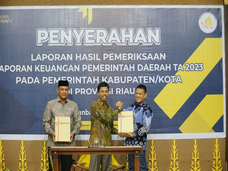 Kampar Terima Opini WTP Ke 8 Kali Berturut-turut Dari BPK RI Perwakilan Provinsi Riau.