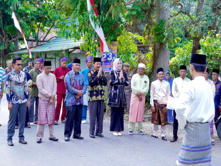 Bupati Kampar Resmi Buka Tabligh Akbar dan Beragam Kegiatan Keagamaan di Desa Persiapan Pulau Belimbing Kuok