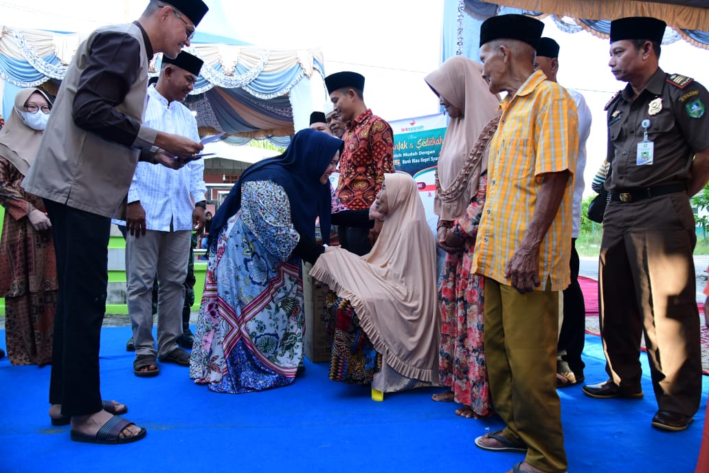 Ramadhan Ke-13, Bupati Santuni Anak Yatim dan Kaum Dhuafa